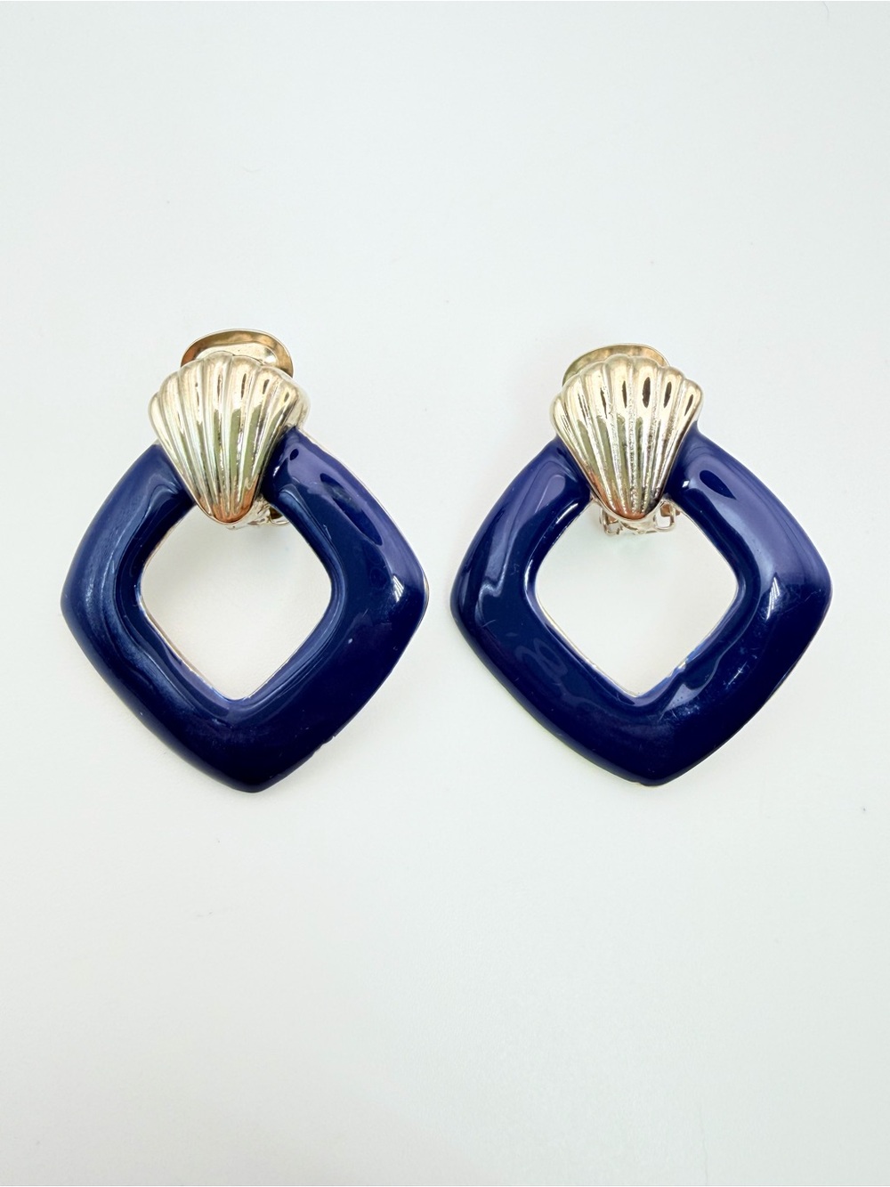 Vintage Navy Blue Enamel Clip-On Earrings Gold Tone Shell Accent